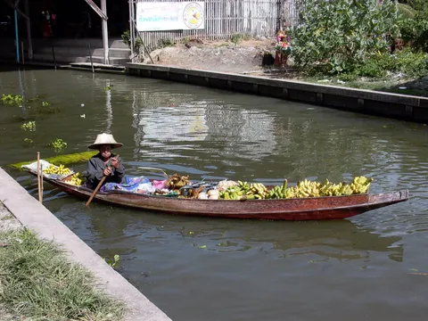 Floating Market