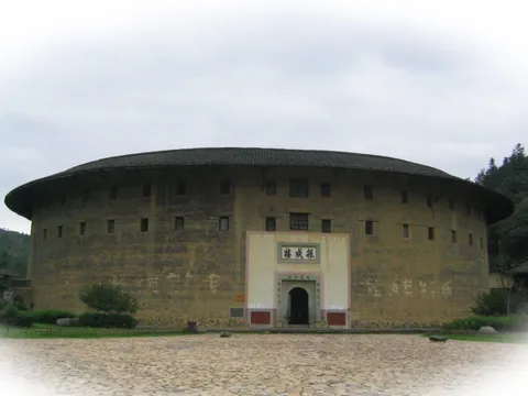 Impressive Hakka round house