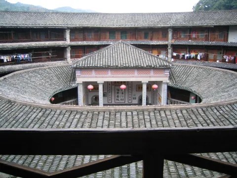 Centre of a Hakka round house